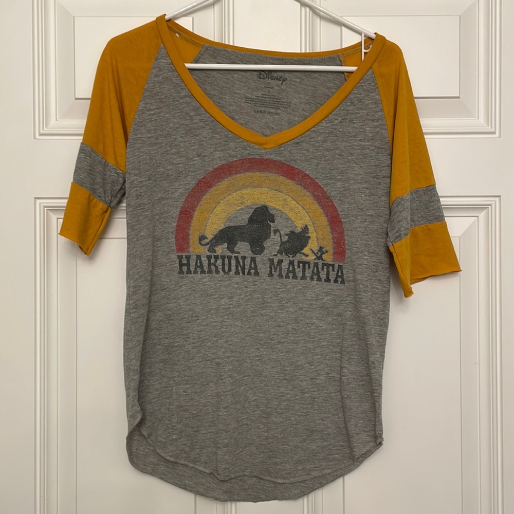 Disney Lion King Shirt - Small